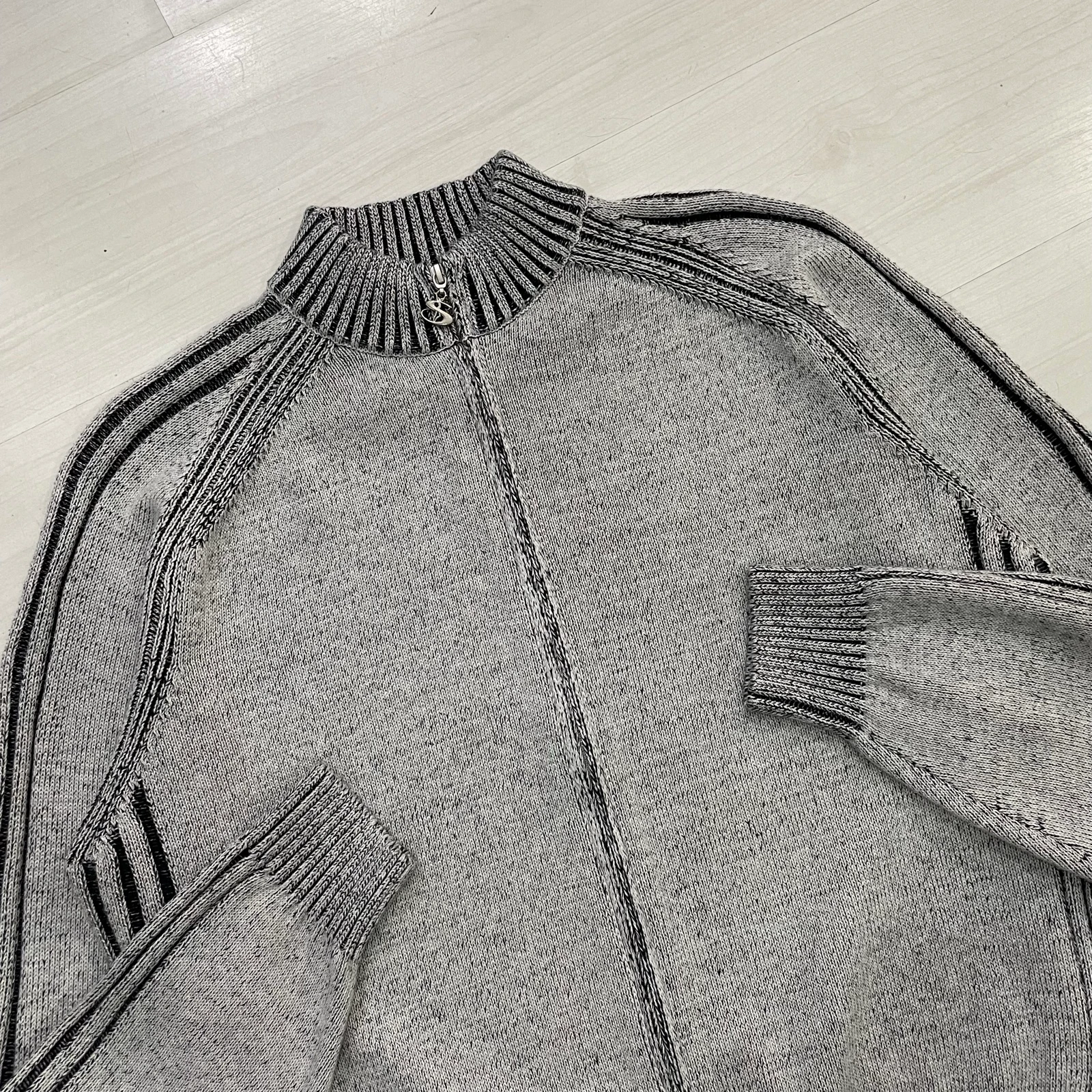 Yardsale - Heathered Knit Full-Zip (Stone/Black)